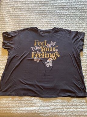 Feel Your Feelings Graphic Tee - Black